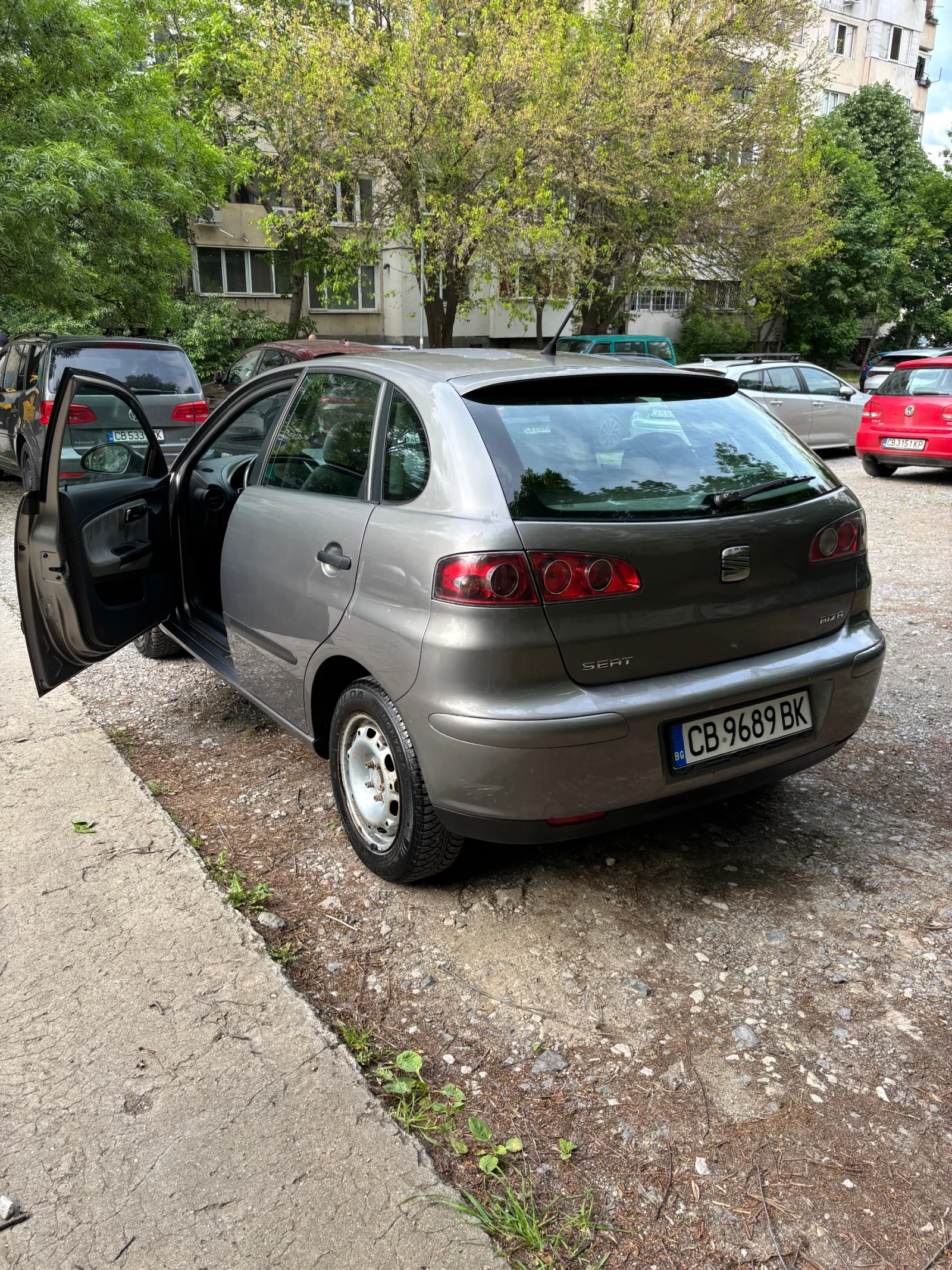 Seat Ibiza, снимка 4 - Автомобили и джипове - 54717944