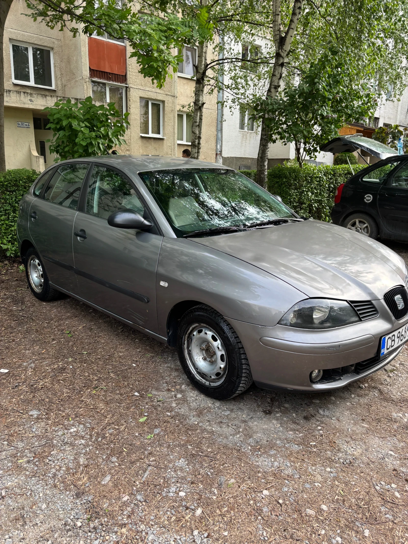 Seat Ibiza, снимка 3 - Автомобили и джипове - 54717944