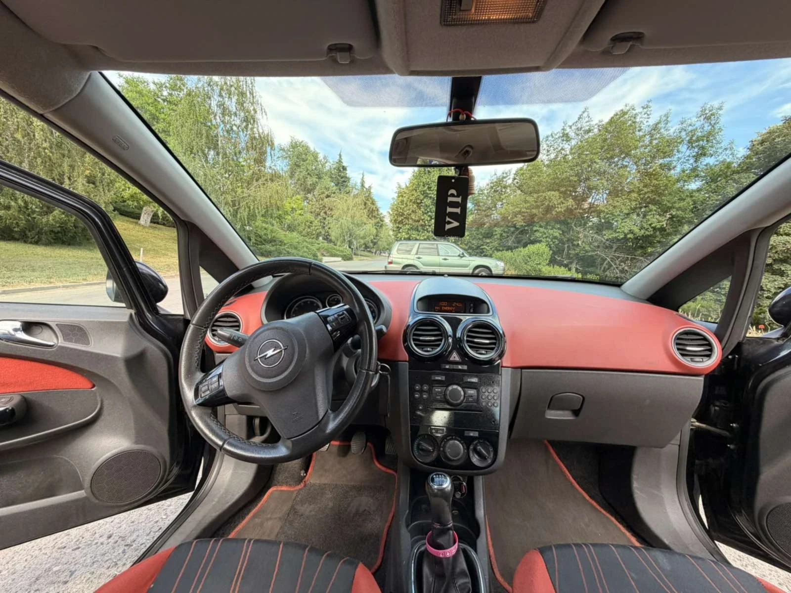 Opel Corsa, снимка 9 - Автомобили и джипове - 54782360