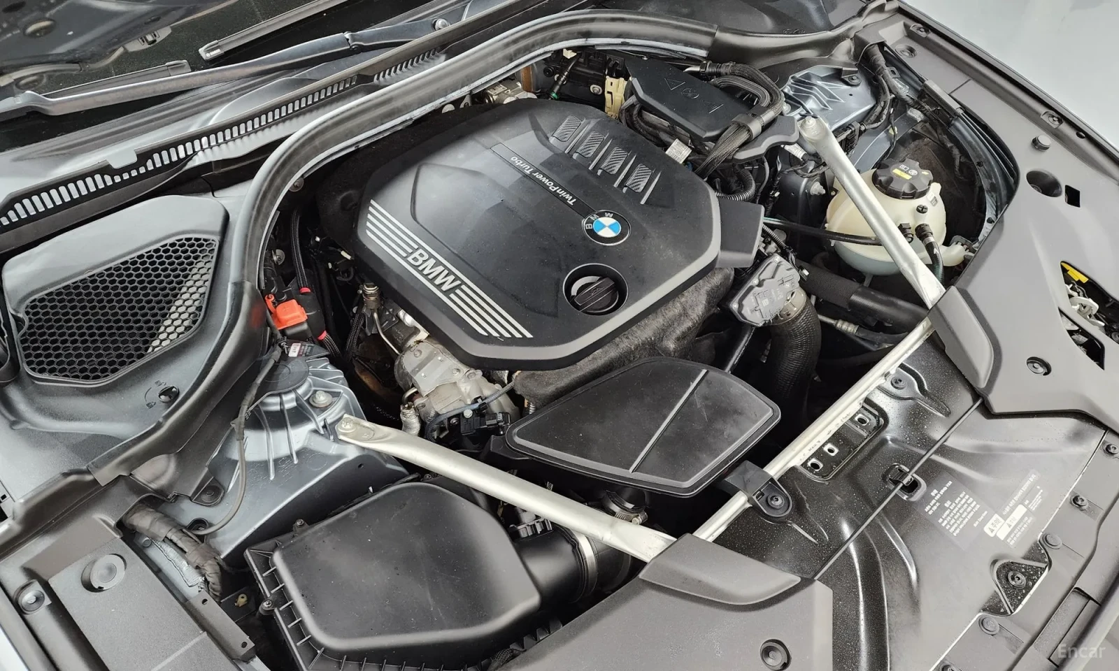 BMW 520 G30 520d LUXURY PLUS 130 000KM, снимка 6 - Автомобили и джипове - 54910560