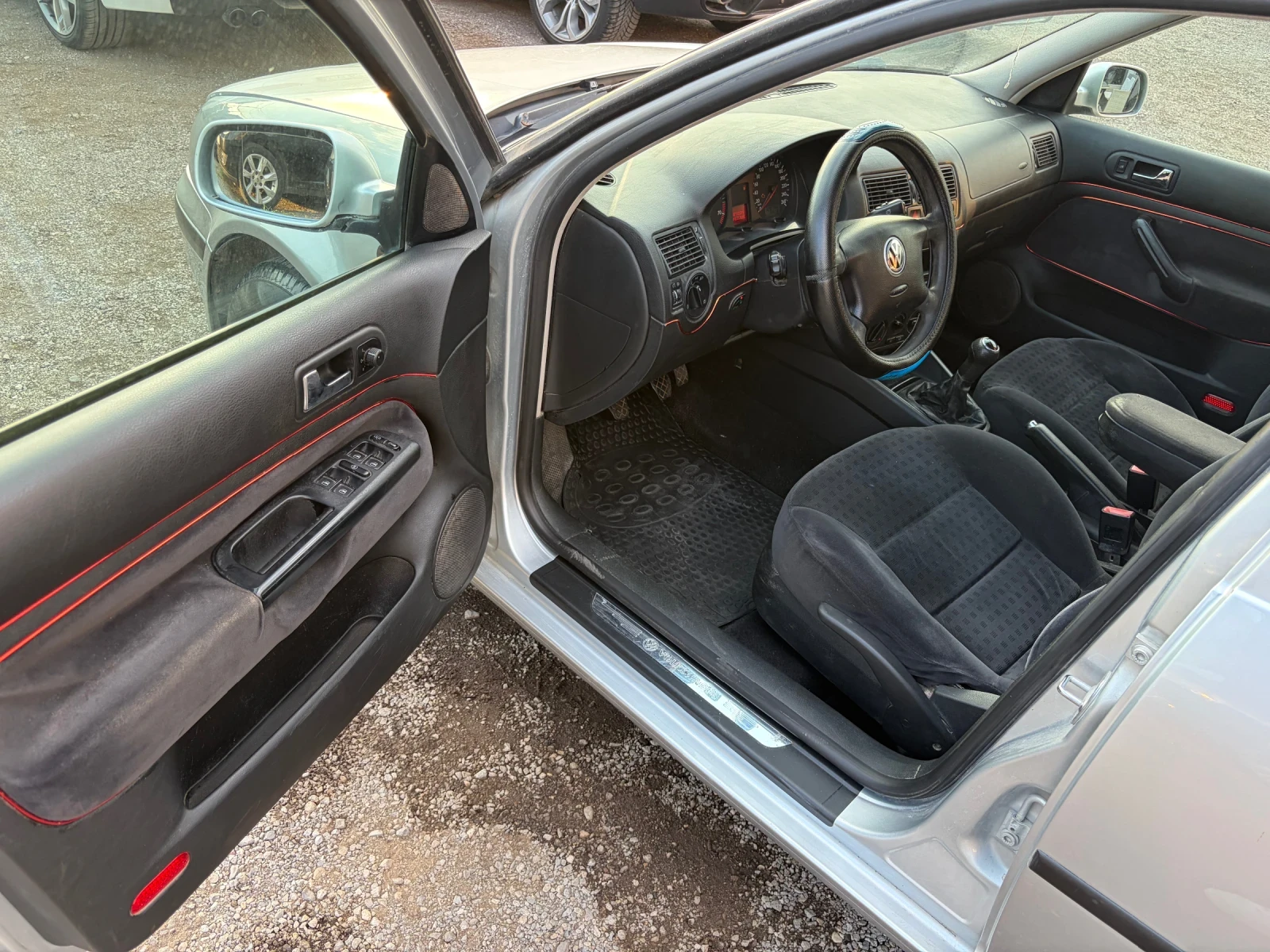 VW Golf, снимка 8 - Автомобили и джипове - 55581734