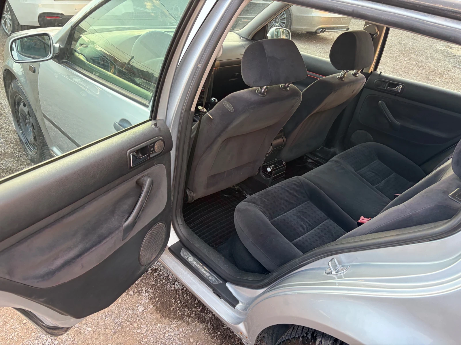 VW Golf, снимка 6 - Автомобили и джипове - 55581734