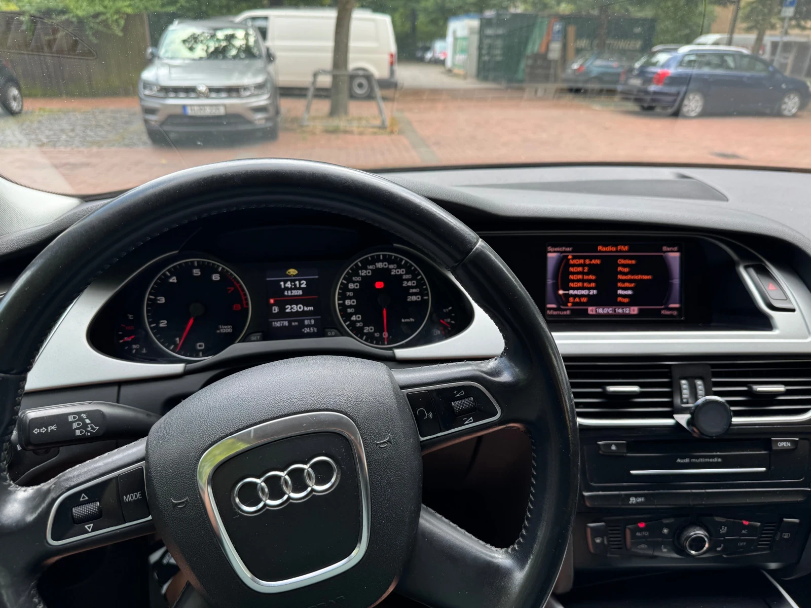 Audi A4, снимка 11 - Автомобили и джипове - 55926599