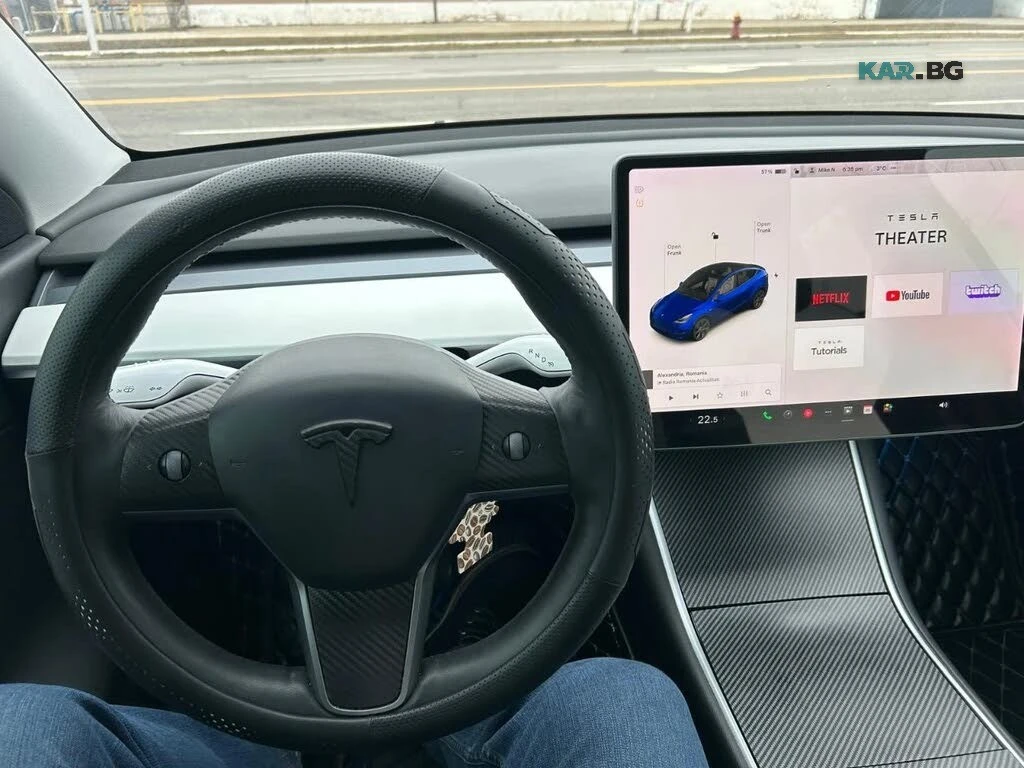 Tesla Model Y Standard Range* ДВА КОМПЛЕКТА ДЖАНТИ* , снимка 11 - Автомобили и джипове - 56017285