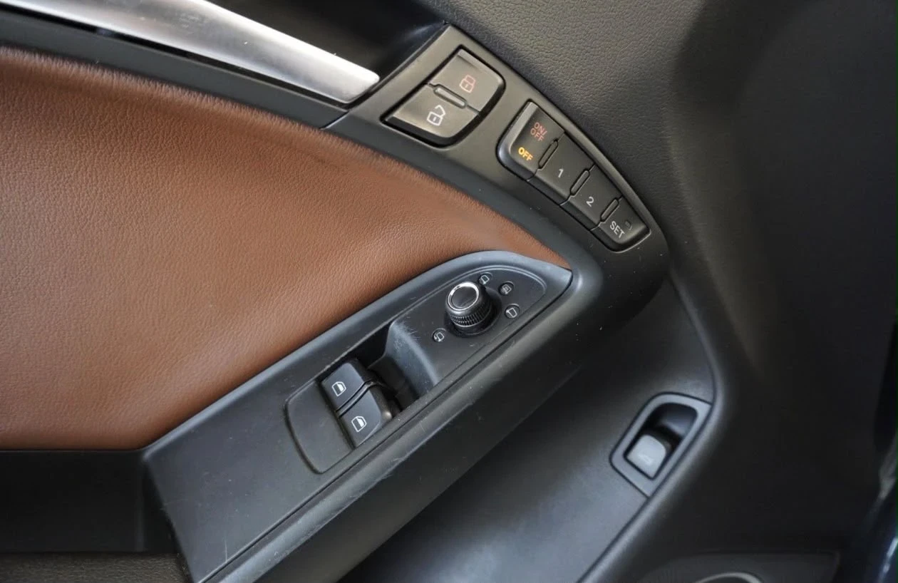 Audi A5 * 3.0TDI* Quattro* FULL* , снимка 13 - Автомобили и джипове - 56395498
