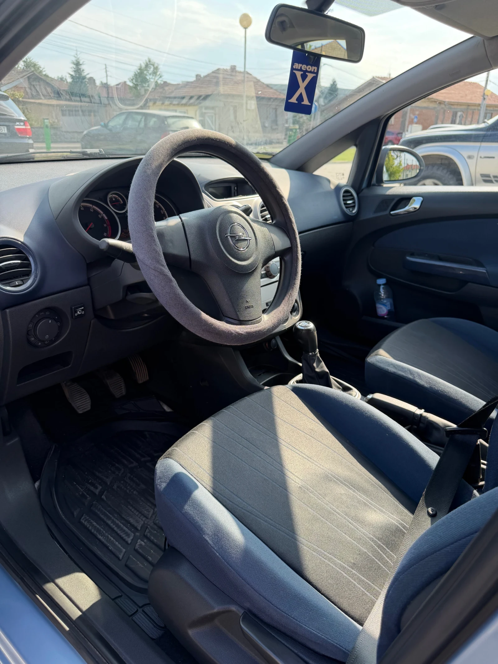 Opel Corsa, снимка 13 - Автомобили и джипове - 56544824
