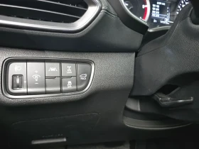 Hyundai Santa fe 2.0 4Wd Exclusive Special, снимка 16