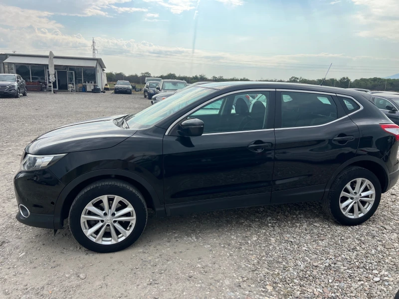 Nissan Qashqai 1.5 DCI, снимка 8 - Автомобили и джипове - 51419438