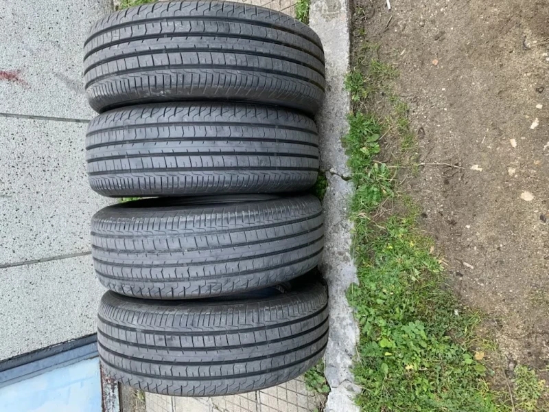 Toyota Rav4, снимка 17 - Автомобили и джипове - 51464430