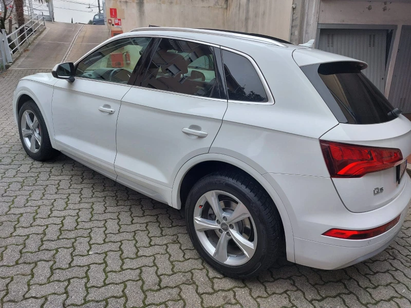 Audi Q5 2.0 TDI Quattro, снимка 3 - Автомобили и джипове - 52118926
