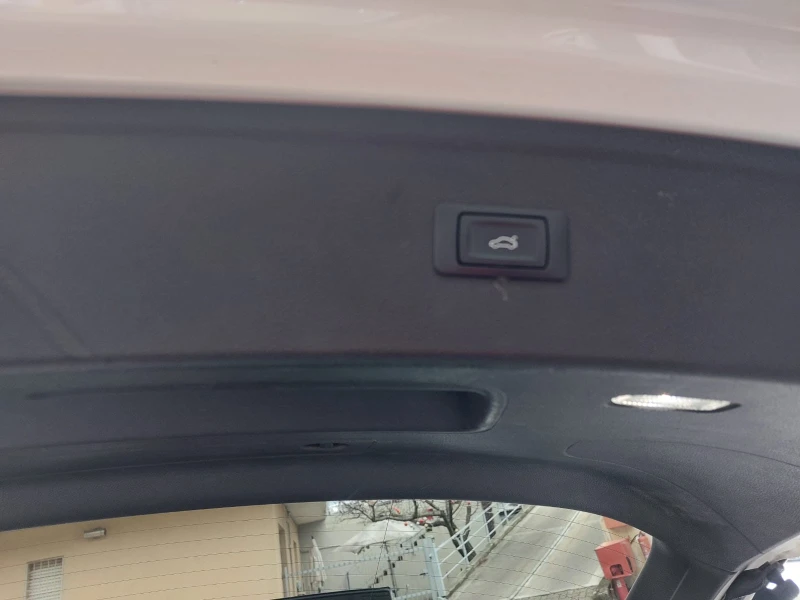 Audi Q5 2.0 TDI Quattro, снимка 9 - Автомобили и джипове - 52118926