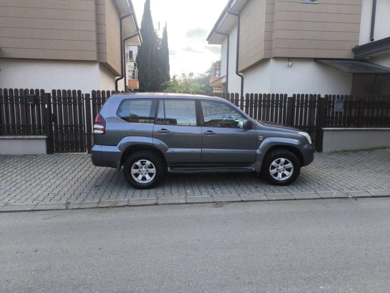 Toyota Land cruiser 3.0D D4D 166PS, снимка 8 - Автомобили и джипове - 52735475