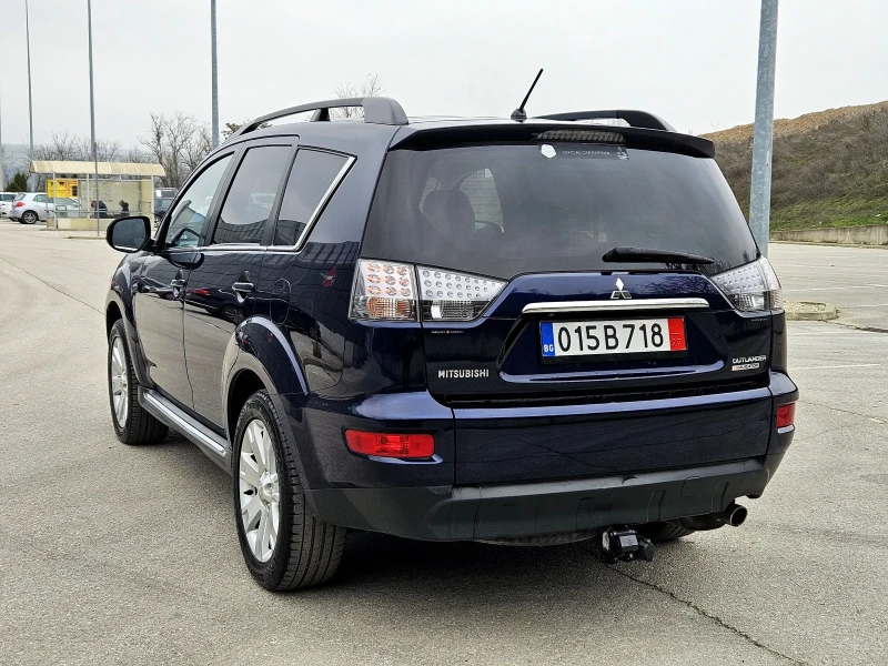 Mitsubishi Outlander 2.4 4х4 NAVIGATOR, снимка 6 - Автомобили и джипове - 52771079