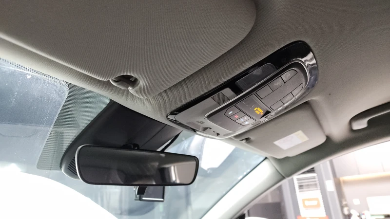 Hyundai Santa fe 2.2 2WD PREMIUM autogeorge.com , снимка 16 - Автомобили и джипове - 52845518