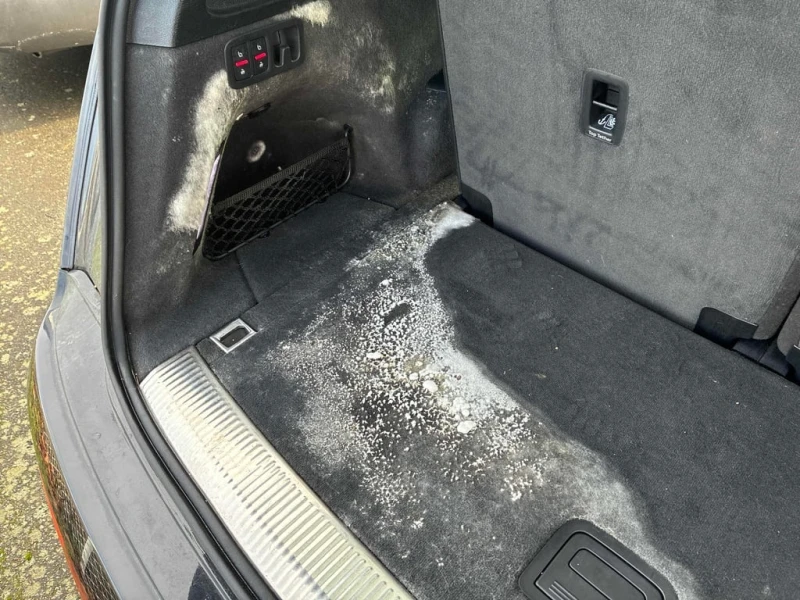 Audi Q7 * Technik * CARFAX * БЕЗ ПЪРВОНАЧАЛНА ВНОСКА, снимка 12 - Автомобили и джипове - 53079329