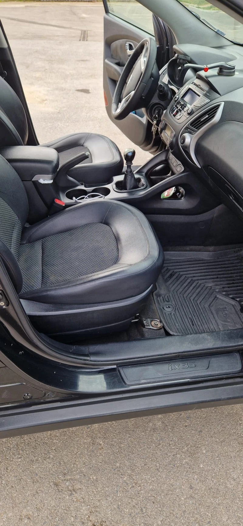 Hyundai IX35 1.7 CRDi | 116 к.с. | Euro 5 | 2011 г. | 157 000 к, снимка 11 - Автомобили и джипове - 53433274