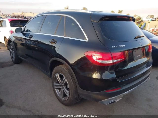 Mercedes-Benz GLC 300, снимка 3 - Автомобили и джипове - 47329511