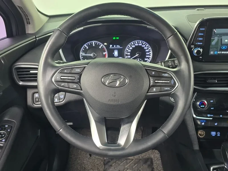 Hyundai Santa fe 2.0 4Wd Exclusive Special, снимка 13 - Автомобили и джипове - 53960006