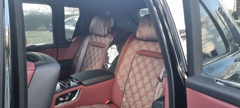 Rolls-Royce Cullinan  Black Bacge, снимка 8 - Автомобили и джипове - 54781486