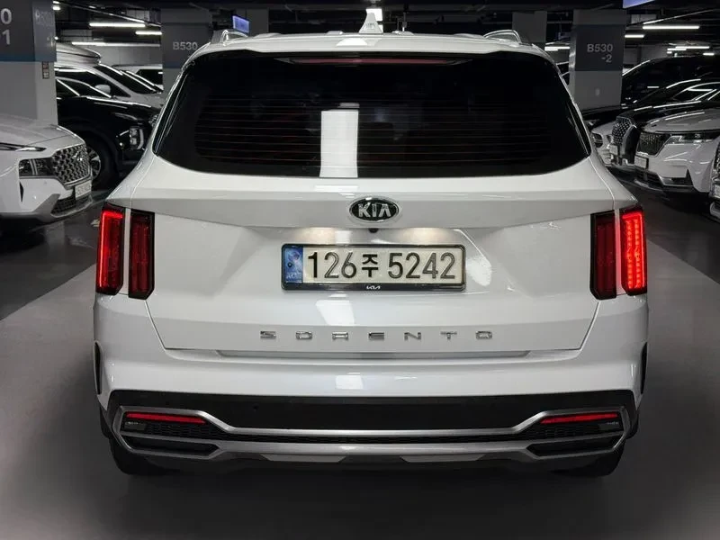 Kia Sorento DIESEL 2.2 2WD PRESTIGE, снимка 3 - Автомобили и джипове - 55122515