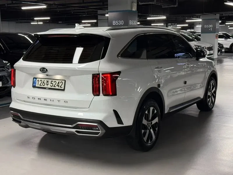 Kia Sorento DIESEL 2.2 2WD PRESTIGE, снимка 4 - Автомобили и джипове - 55122515