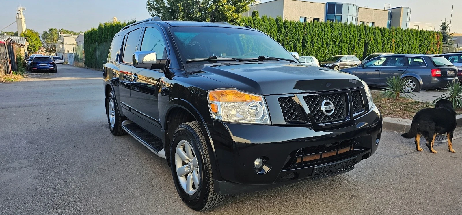 Nissan Armada SE 5, 6i - изображение 3