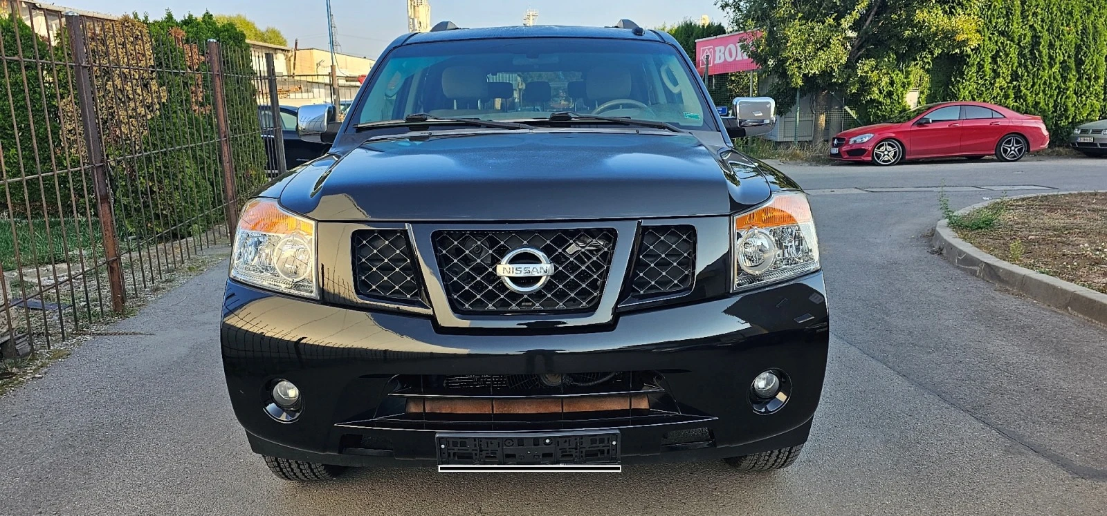 Nissan Armada SE 5, 6i - изображение 2