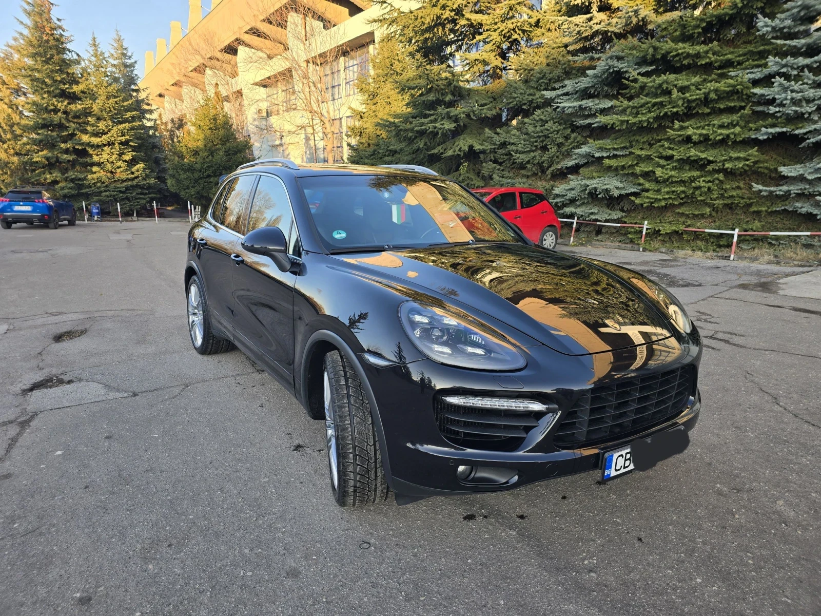 Porsche Cayenne 4.8 турбо - изображение 2