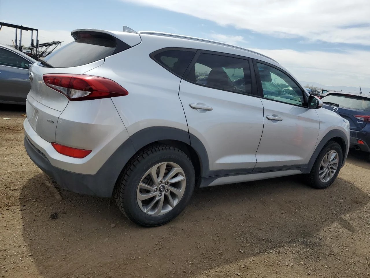 Hyundai Tucson SEL 4X4 - изображение 3