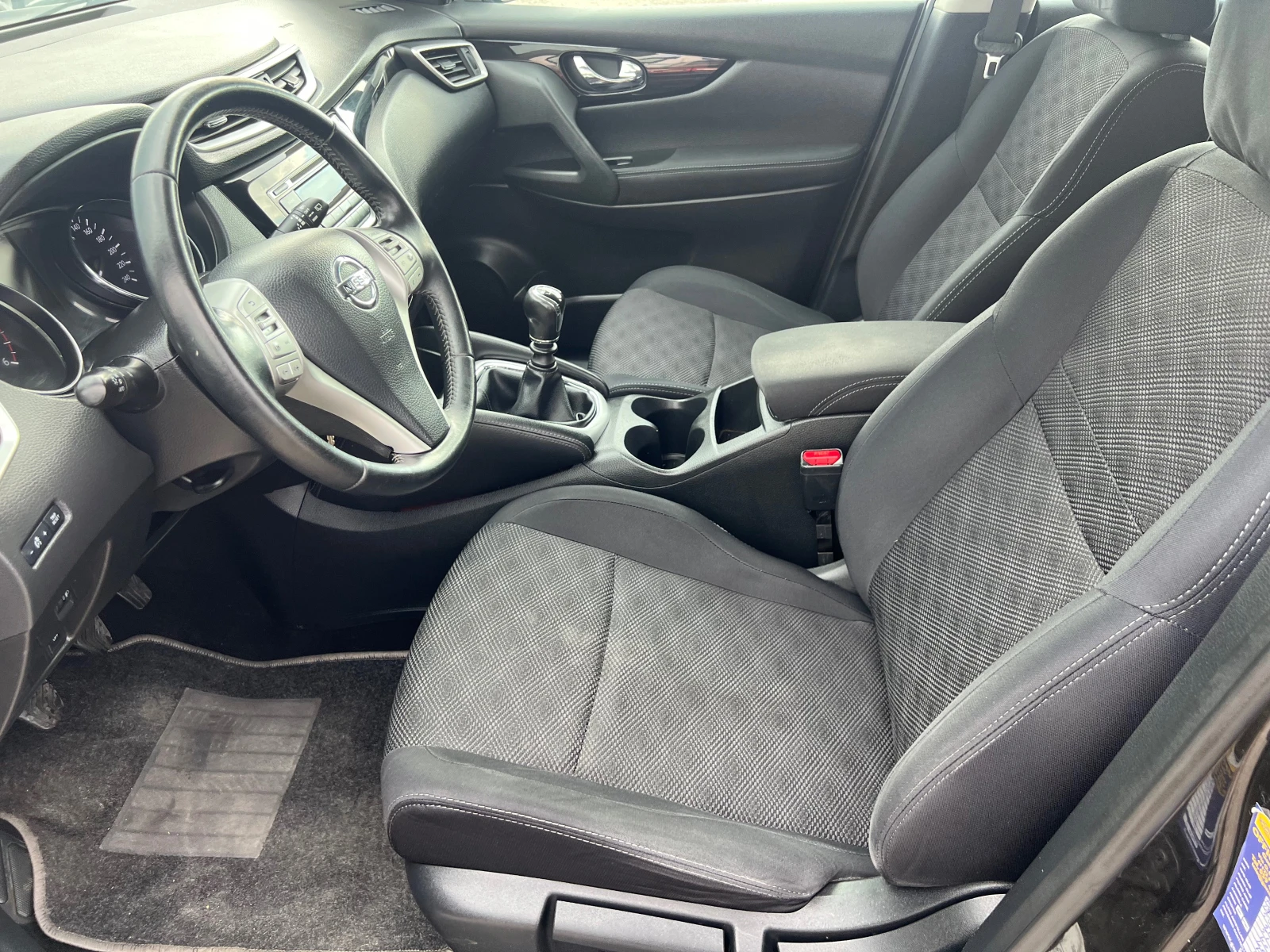 Nissan Qashqai 1.5 DCI - изображение 9