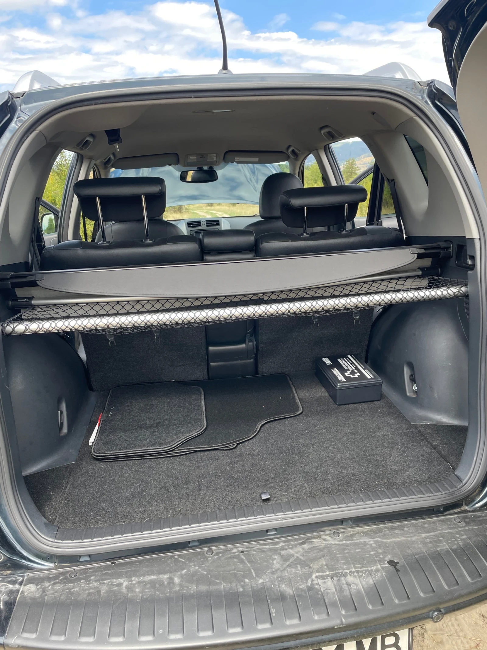 Toyota Rav4  - изображение 4