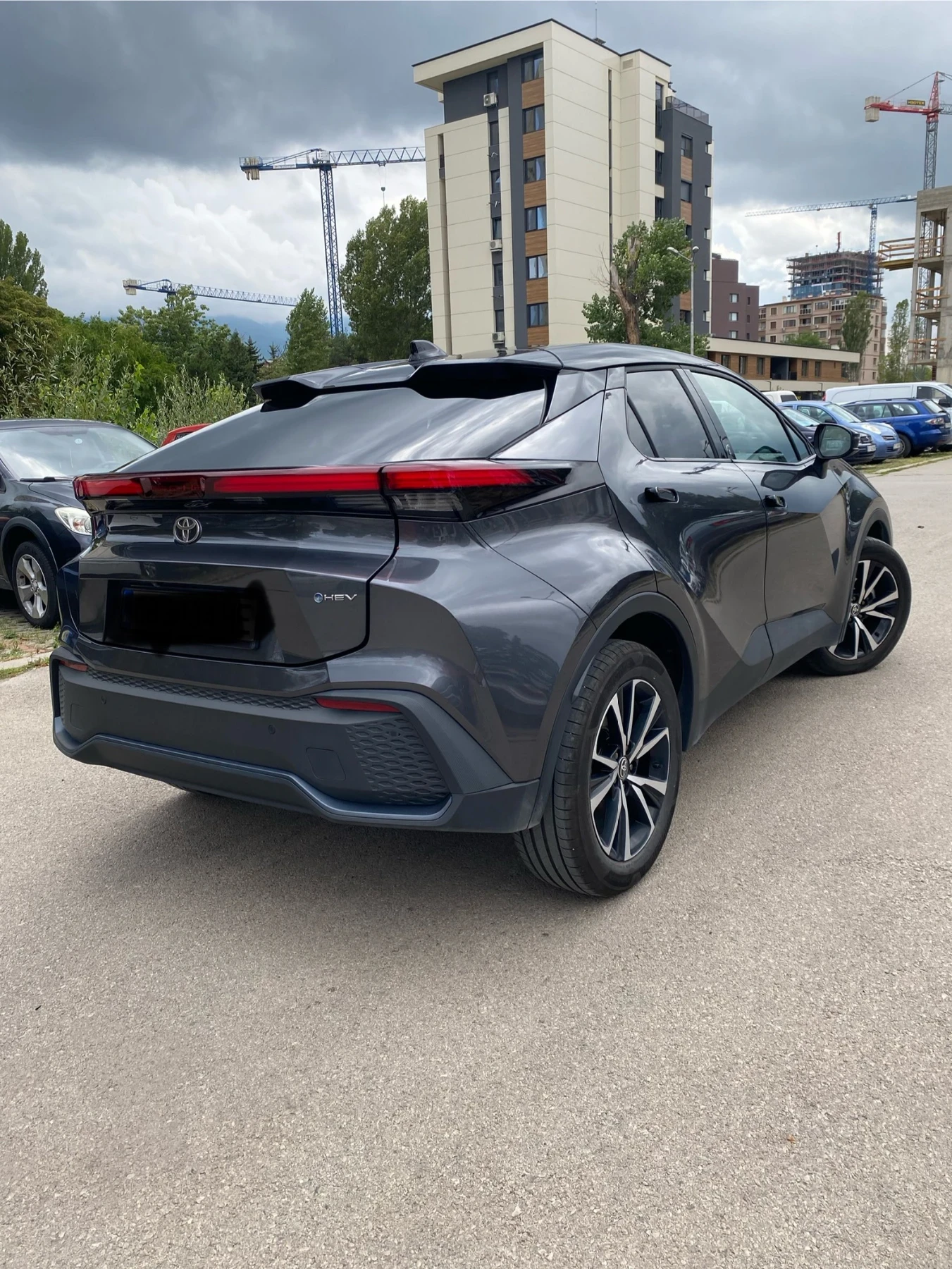 Toyota C-HR 2.0 Hybrid HEV CLASSY - изображение 2