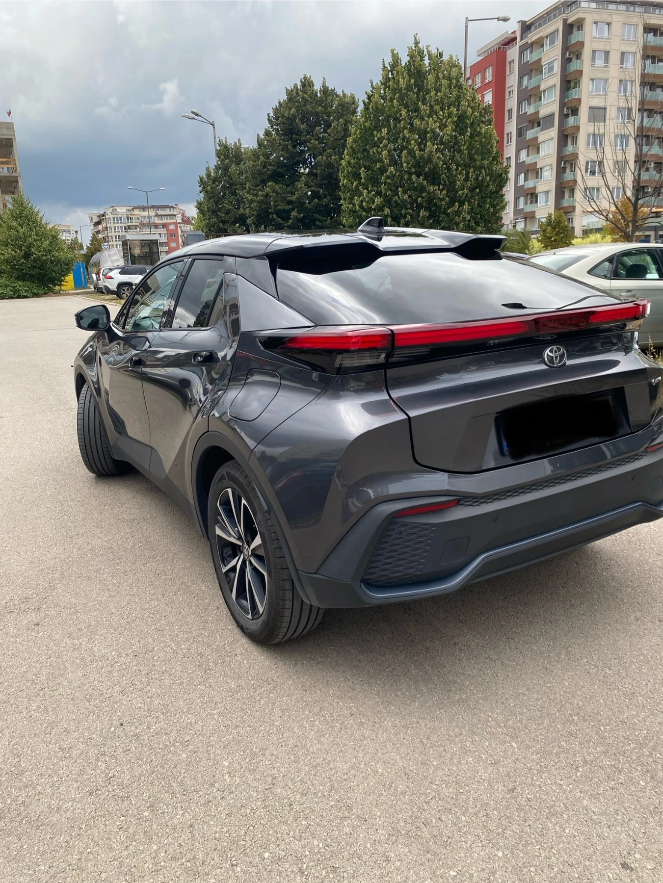 Toyota C-HR 2.0 Hybrid HEV CLASSY - изображение 3