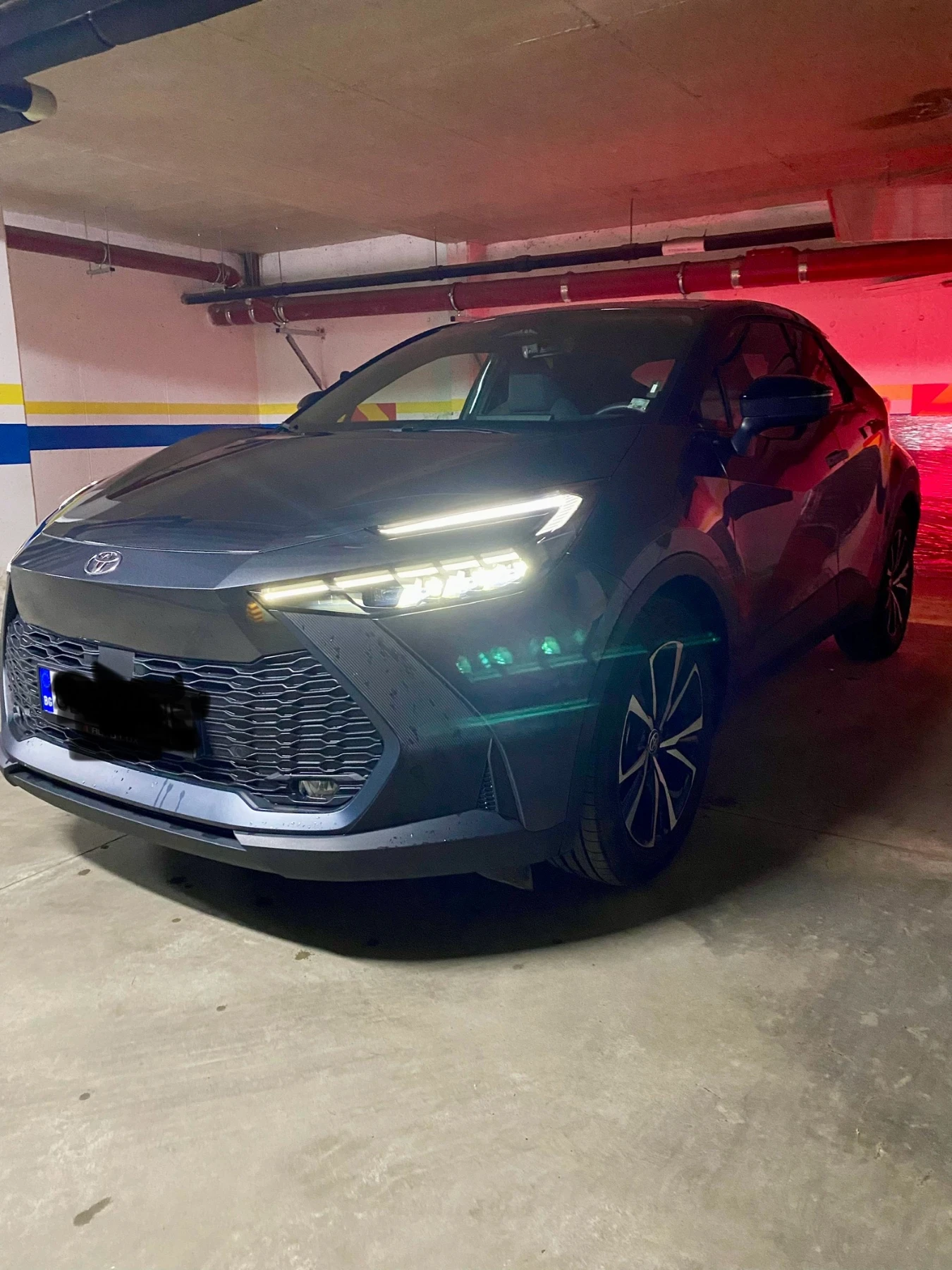 Toyota C-HR 2.0 Hybrid HEV CLASSY - изображение 10