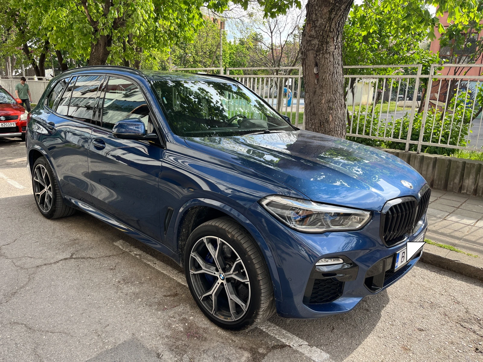 BMW X5 40i - изображение 2