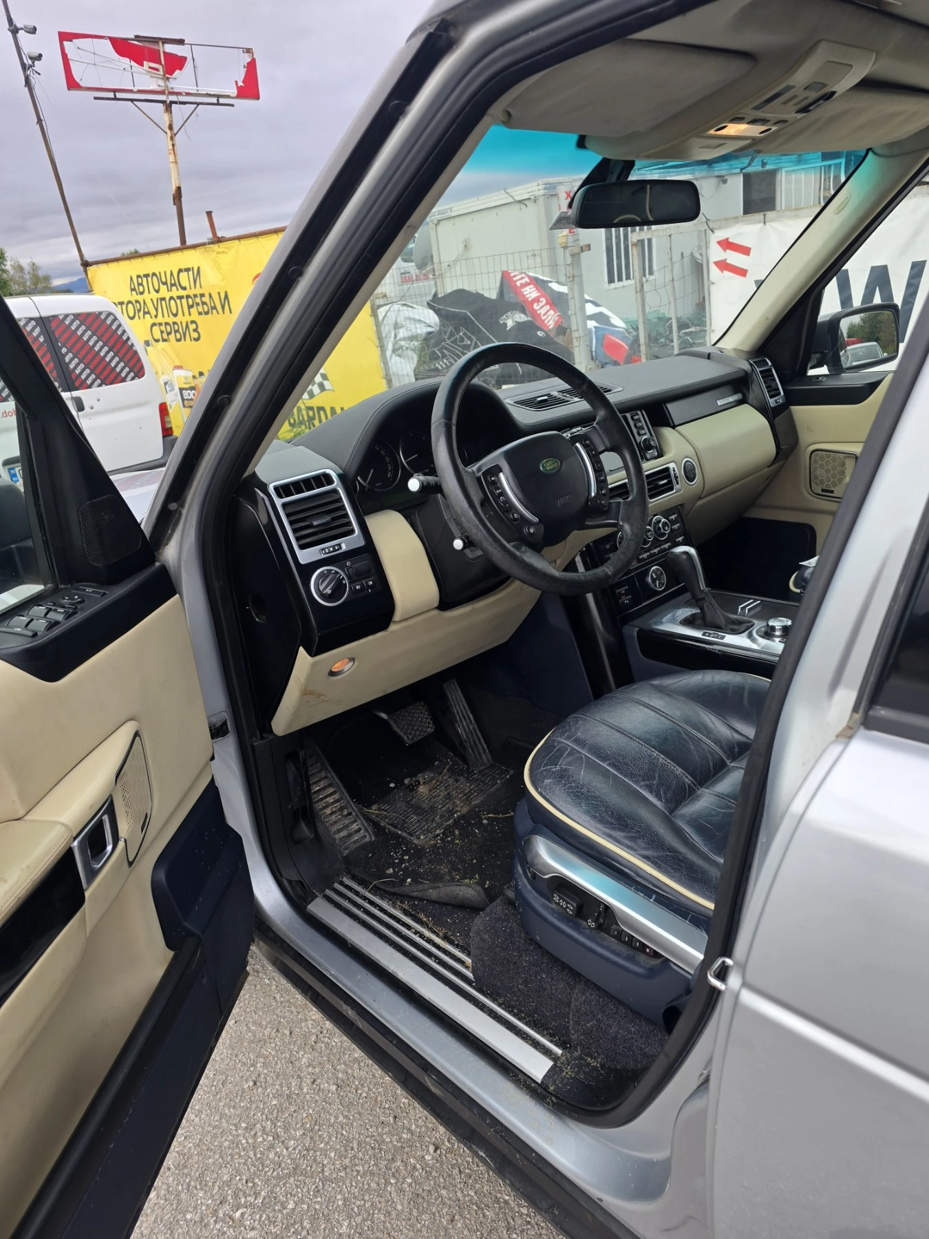 Land Rover Range rover Vogue 3.6 - изображение 5