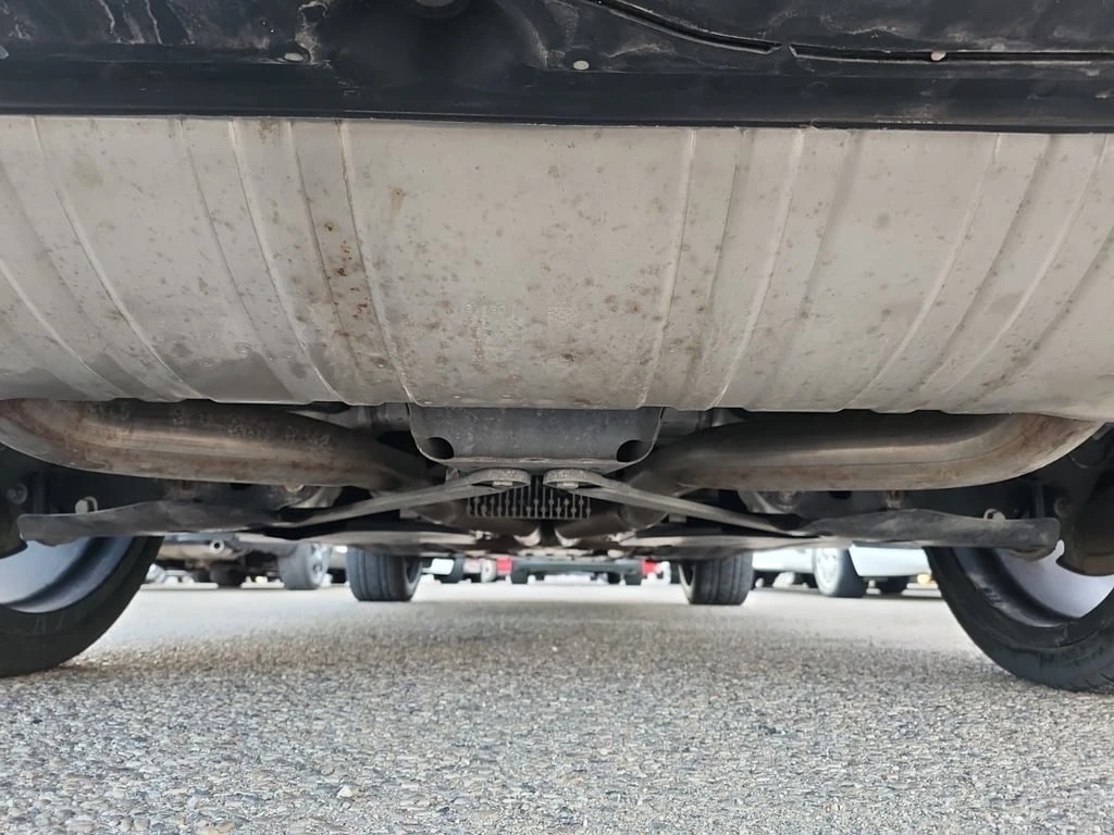 BMW X6 * M50I * CARFAX *    | Mobile.bg   15