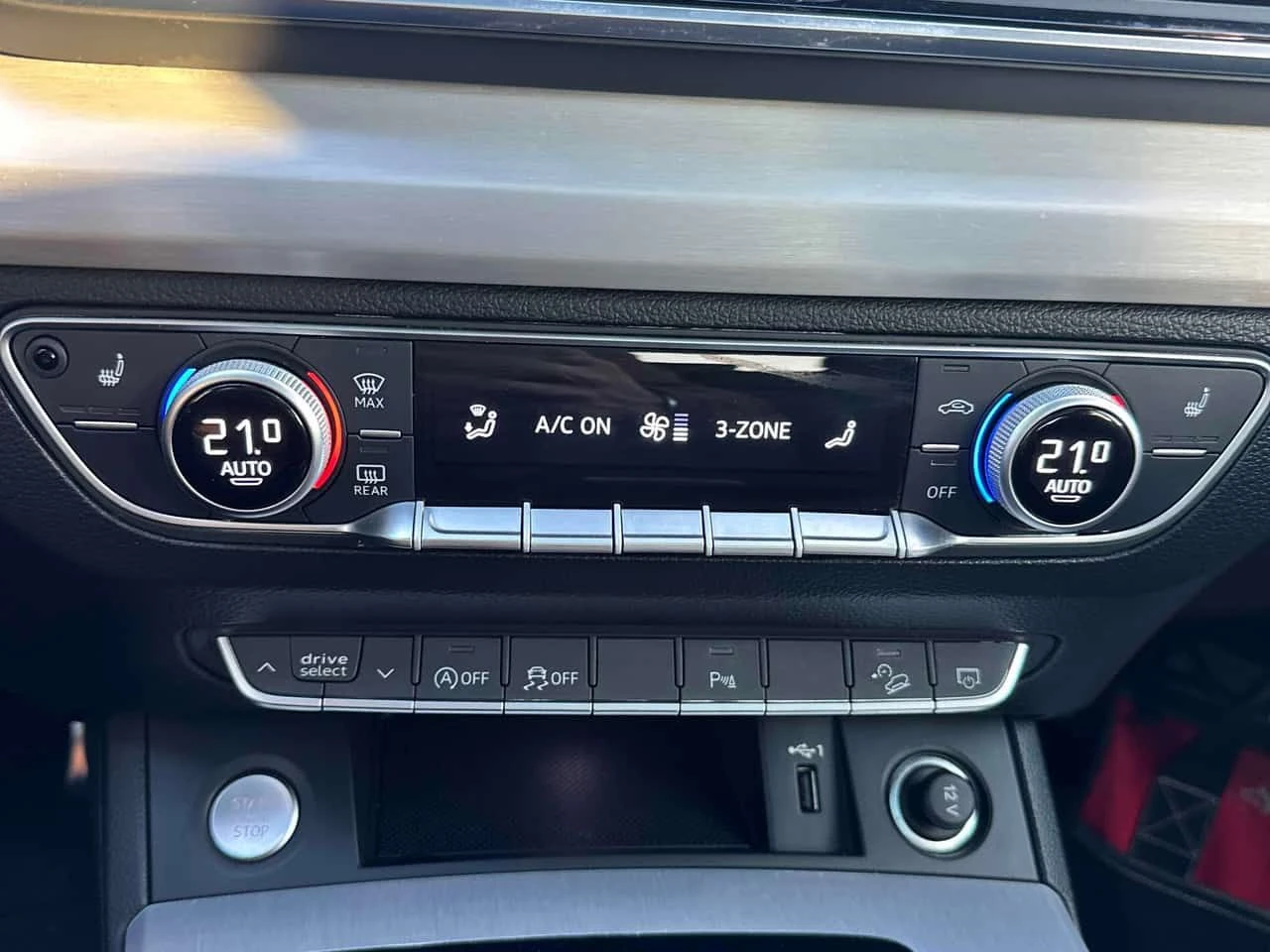 Audi Q5 * Progressiv * S LINE* PANO* NAVI* ��� �����*  | Mobile.bg � ����������� 15