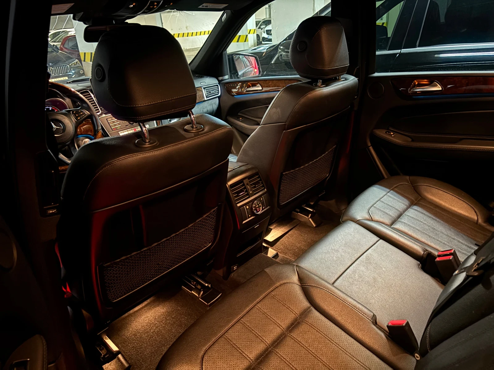 Mercedes-Benz GLS 450, снимка 4 - Автомобили и джипове - 54950532