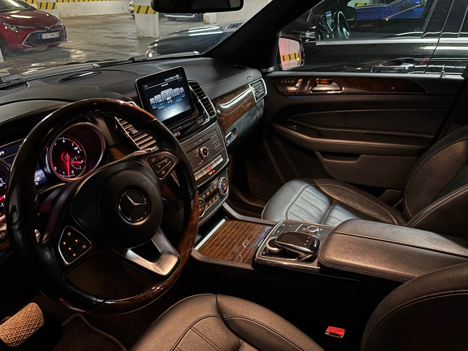 Mercedes-Benz GLS 450, снимка 3 - Автомобили и джипове - 54950532