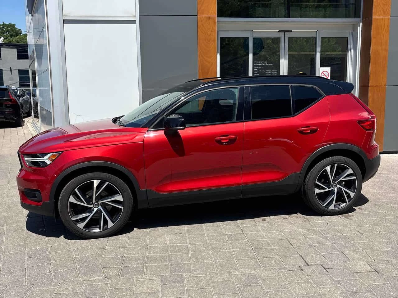 Volvo XC40 * R Design * CARFAX * ���� �� �� | Mobile.bg � ����������� 2