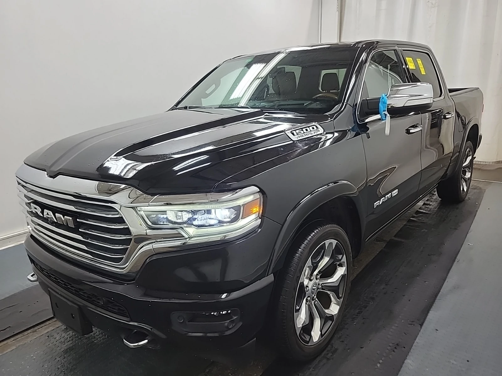 Dodge RAM 1500 Limited Longhorn / 360 / HUD / ОБДУХВАНЕ/ CARFAX