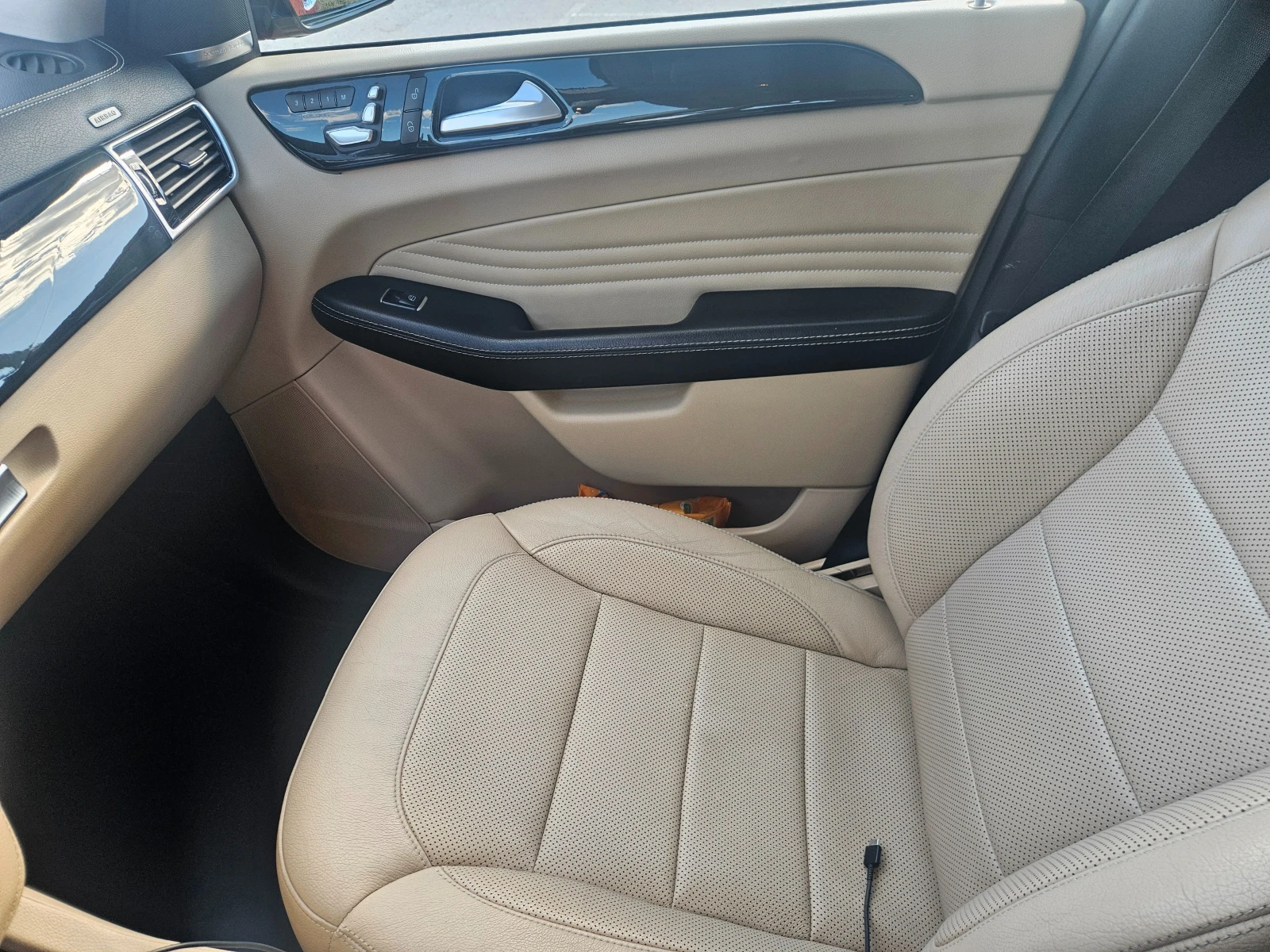 Mercedes-Benz GLE 450 AMG, снимка 9 - Автомобили и джипове - 55934351
