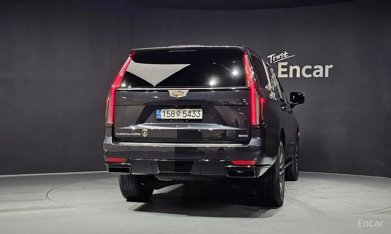 Cadillac Escalade 6.2 | АВТОФИНАНСИРАНЕ | ЦЕНА ДО БЪЛГАРИЯ, снимка 4 - Автомобили и джипове - 56107670