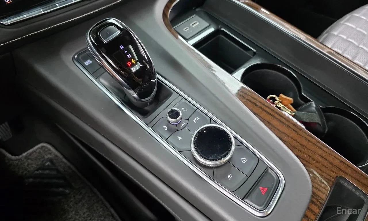 Cadillac Escalade 6.2 | АВТОФИНАНСИРАНЕ | ЦЕНА ДО БЪЛГАРИЯ, снимка 9 - Автомобили и джипове - 56107670