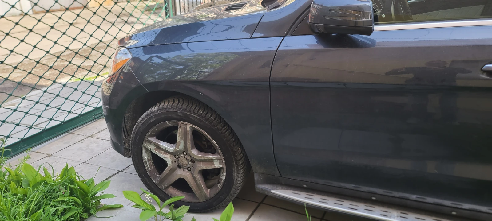 Mercedes-Benz ML 550 Designo, снимка 2 - Автомобили и джипове - 56463921