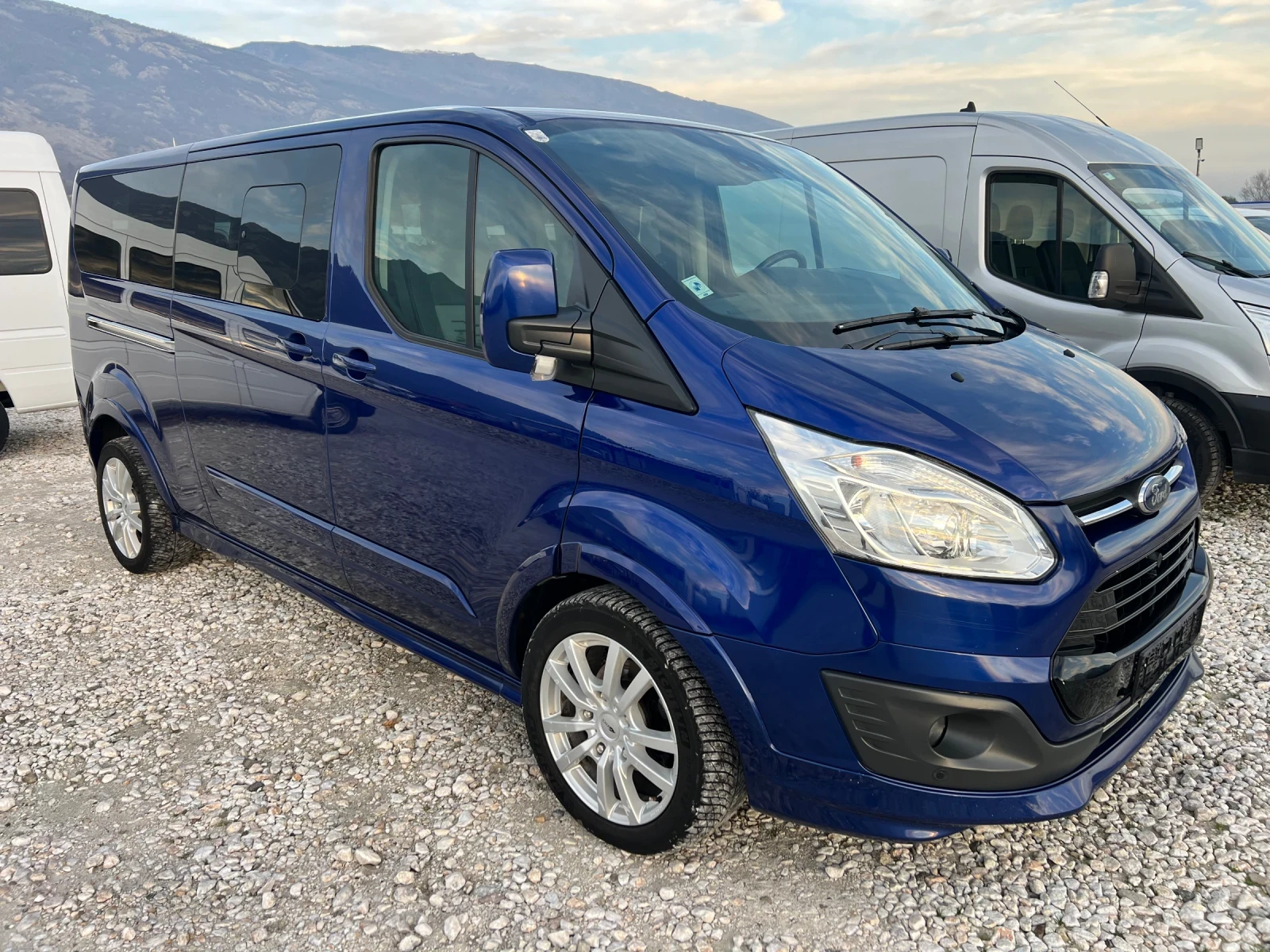 Ford Transit Custom КЛИМАТРОНИК FULL ЕКСТРИ EURO 6 - изображение 2