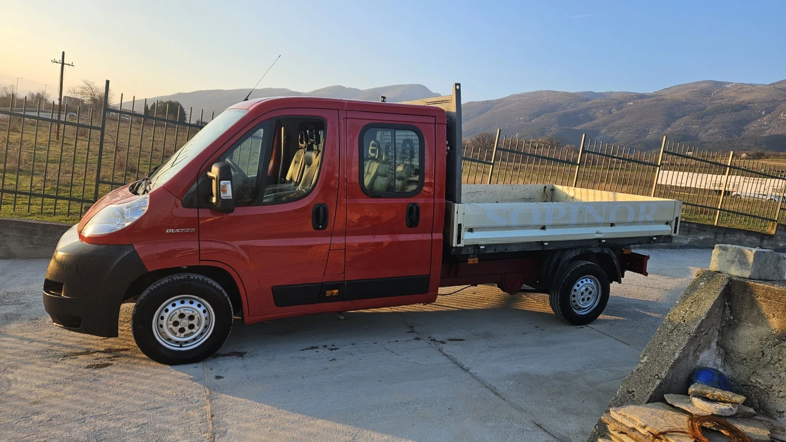 Fiat Ducato 2.3multijet, снимка 4 - Бусове и автобуси - 53750953