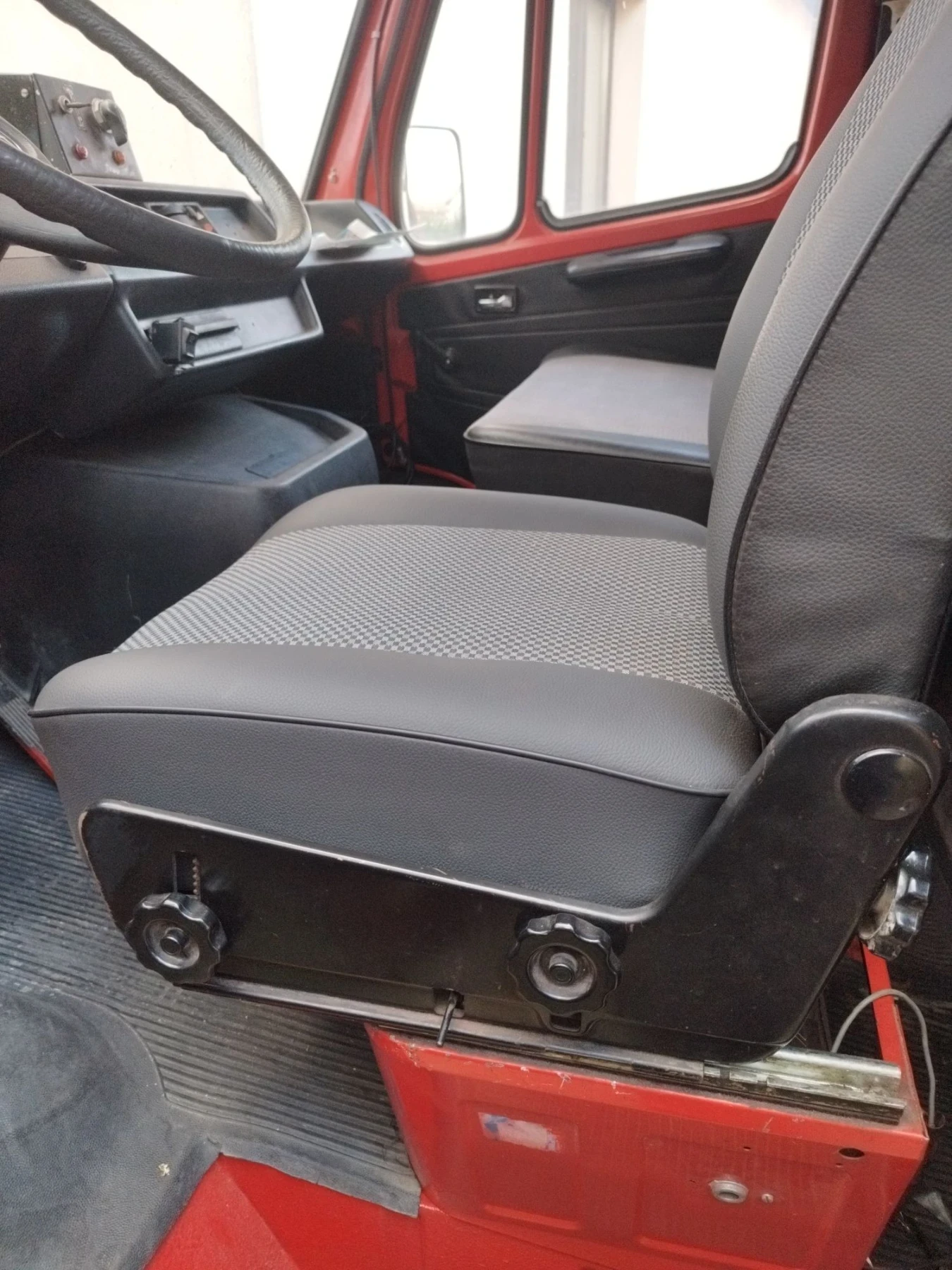 Mercedes-Benz 2.3 308, снимка 15 - Бусове и автобуси - 53800136