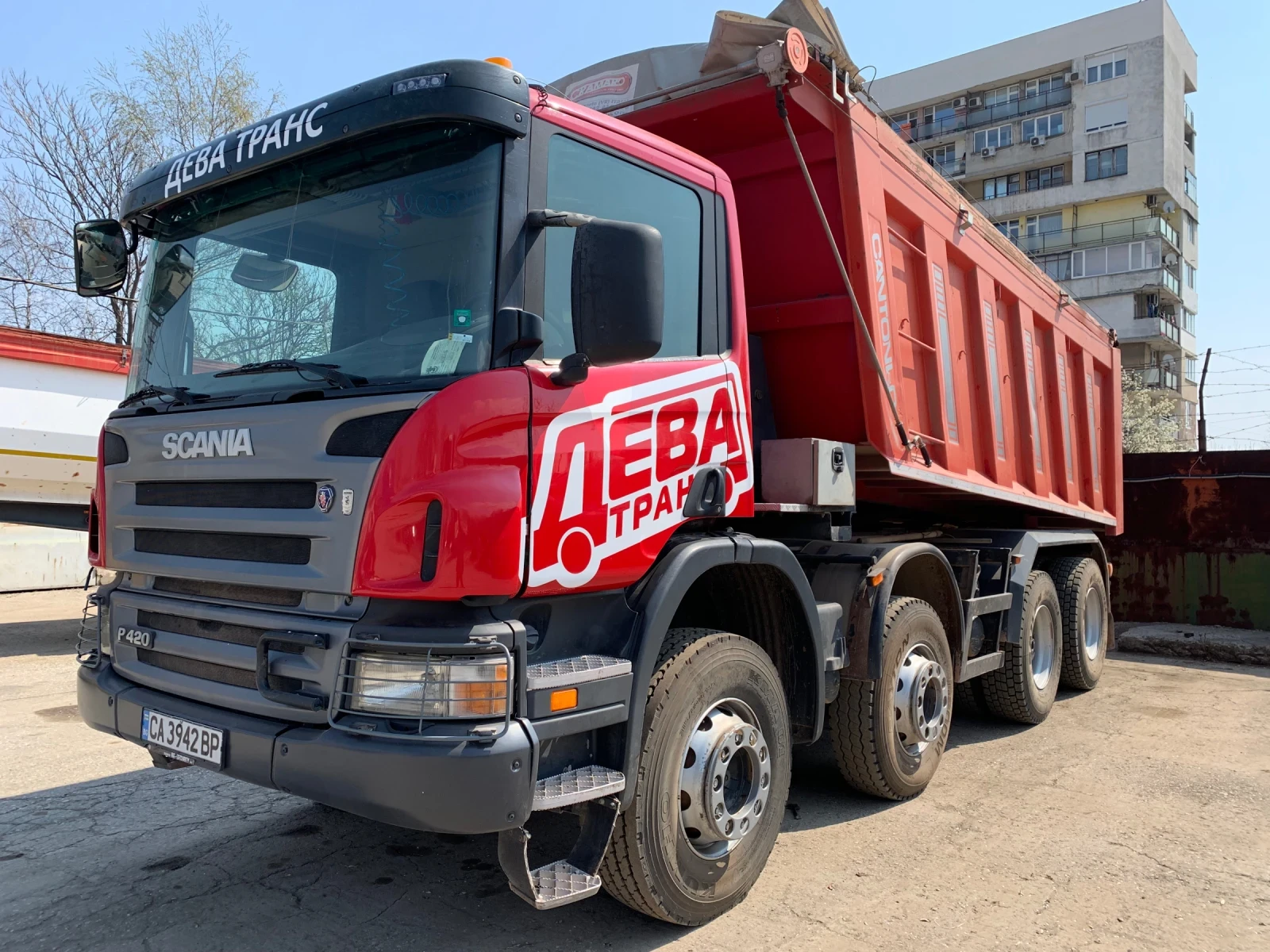 Scania P 420 8Х4 САМОСВАЛ, снимка 1